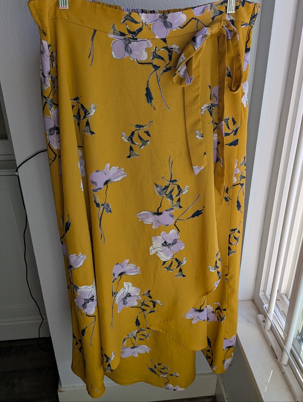 Le Lis Mustard Yellow Floral Faux Wrap Midi Skirt XL Made in USA